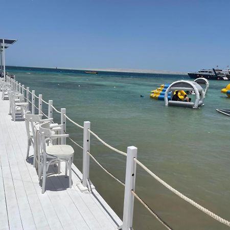 Serafy City Center Hostel And Pool For Foreigners Adults Only Hurghada Eksteriør bilde