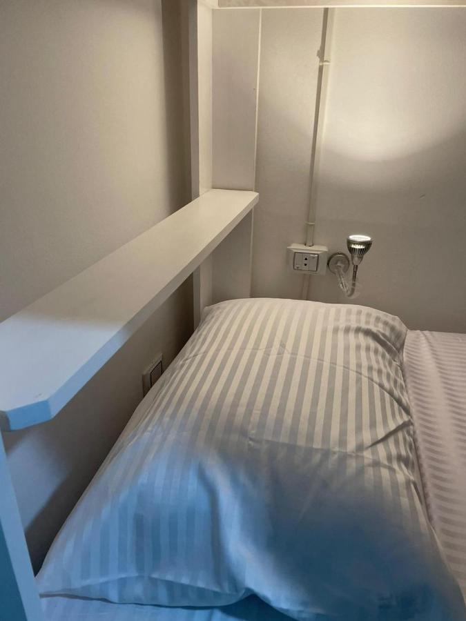 Serafy City Center Hostel And Pool For Foreigners Adults Only Hurghada Eksteriør bilde